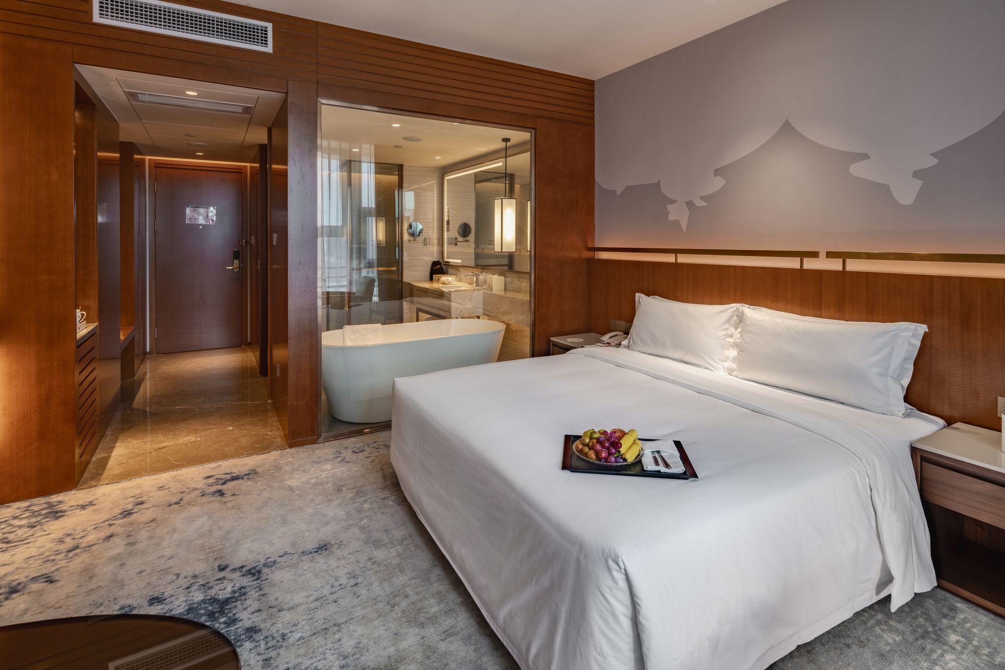Premier Room