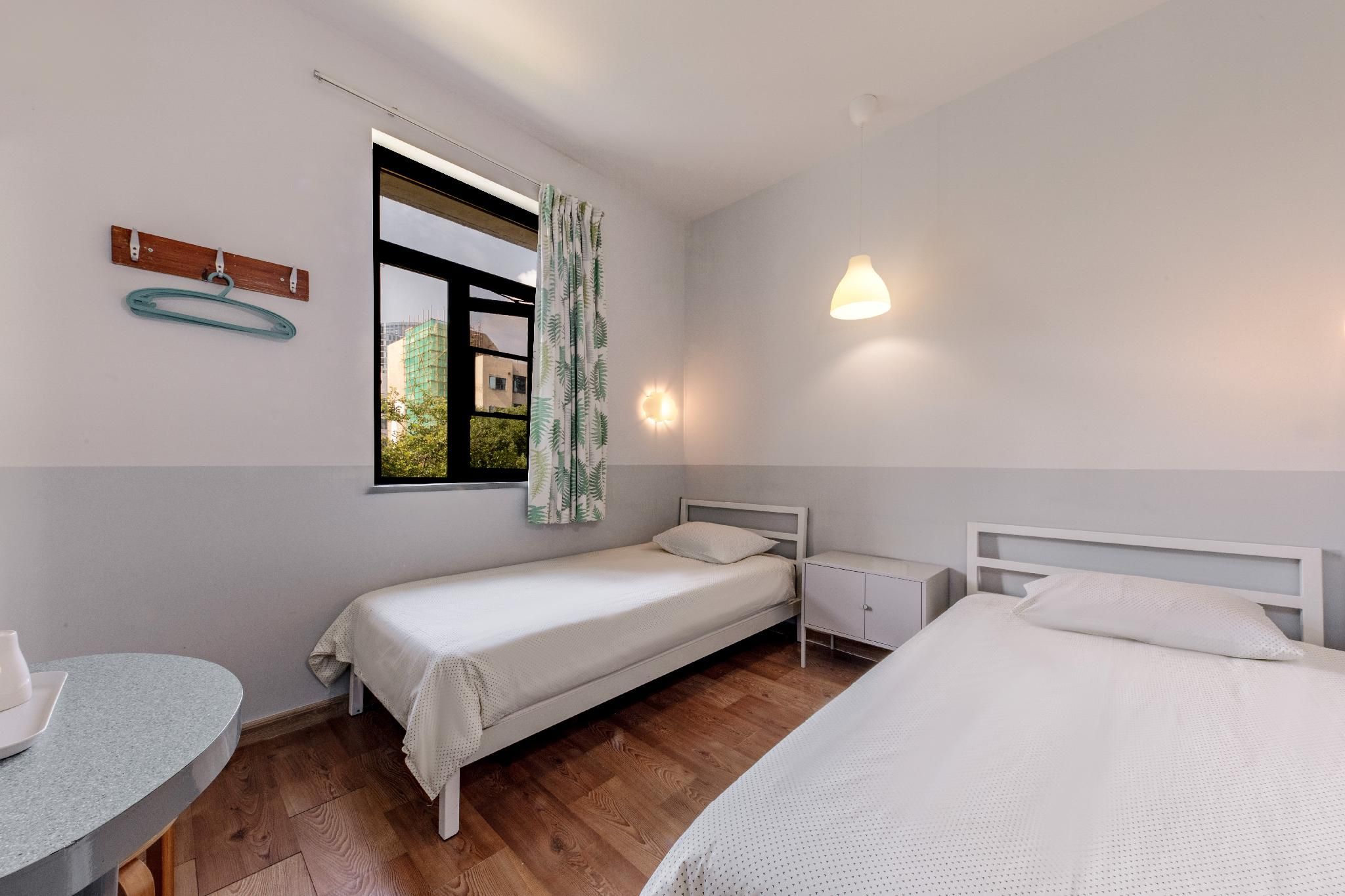Deluxe Grand Twin Room