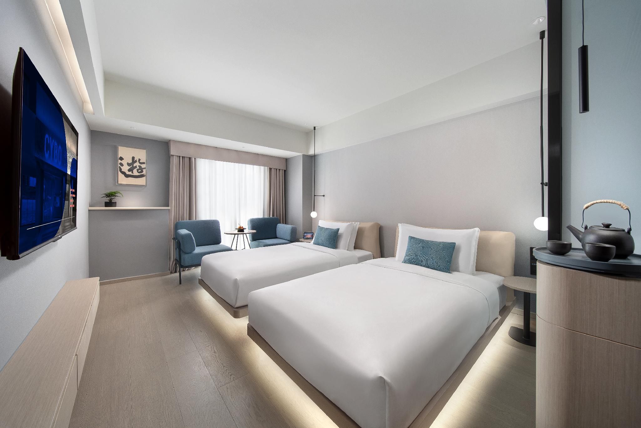 Cyber Twin Room