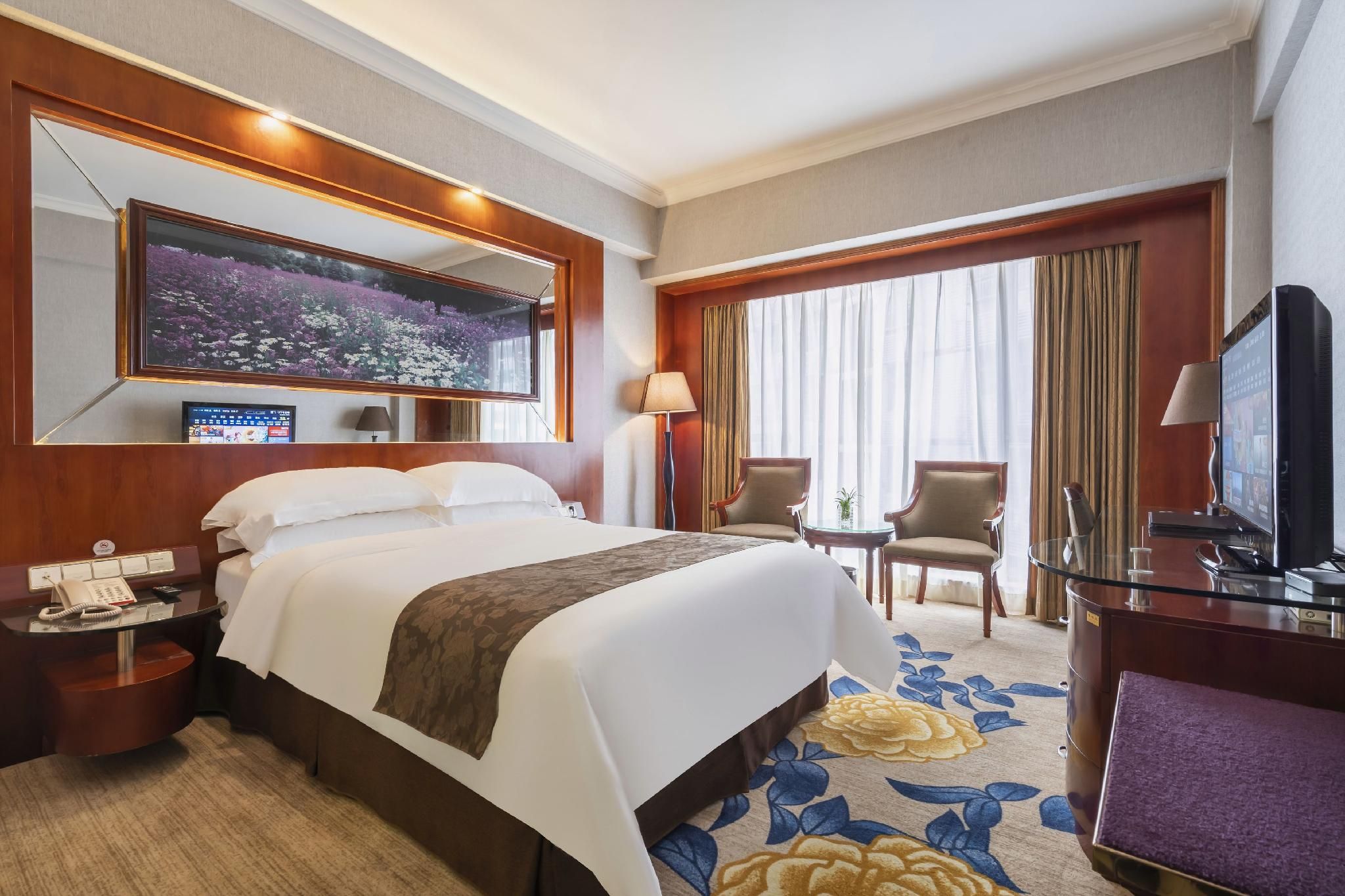 Deluxe Double or Twin Room