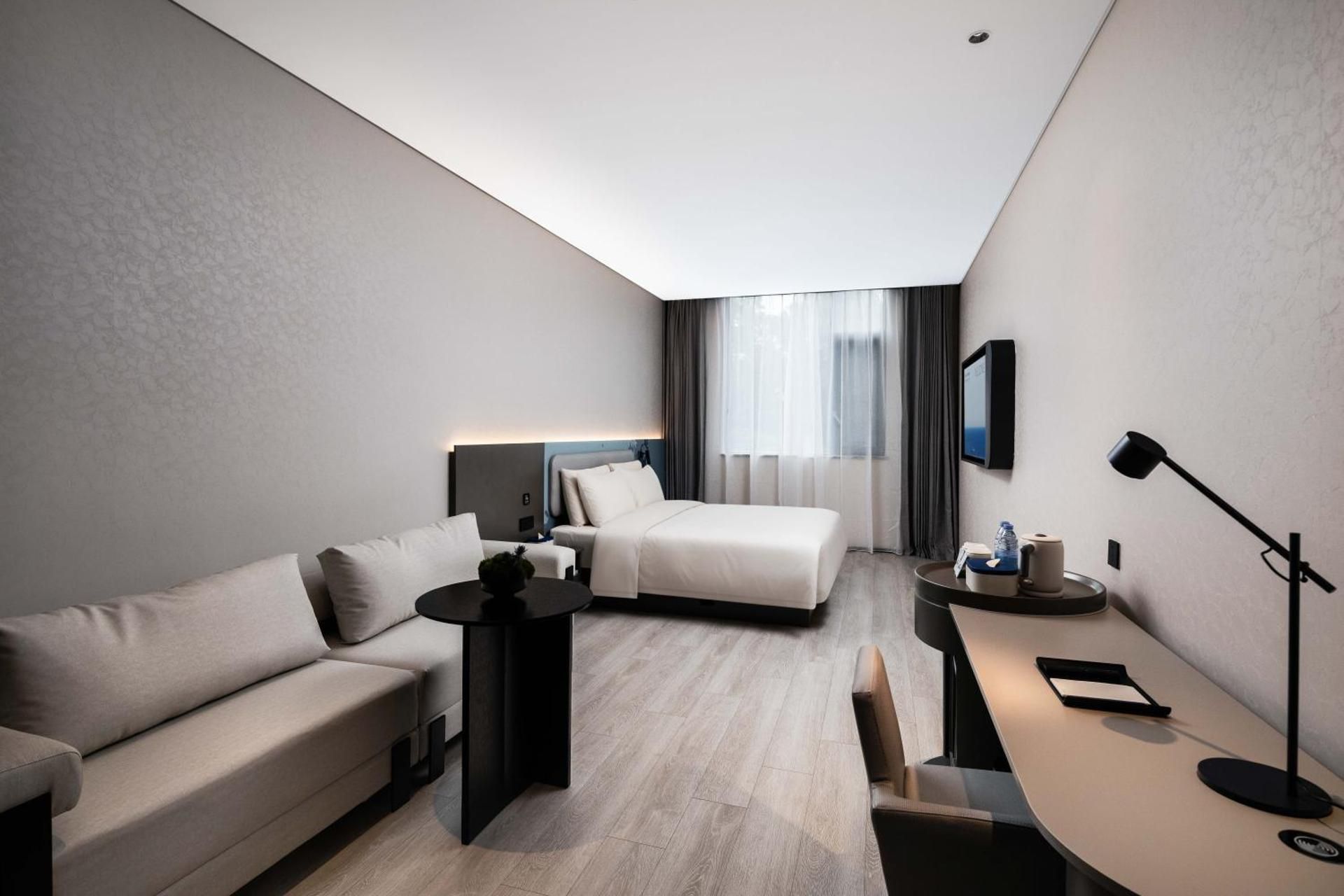 Super Double Room