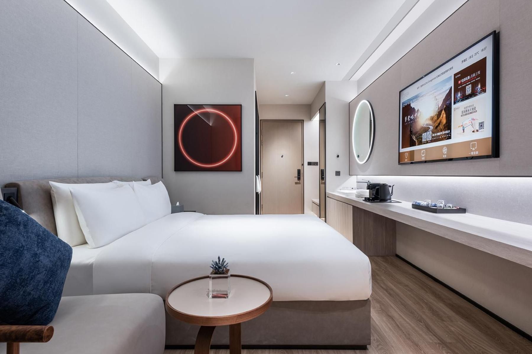 Superior King Room