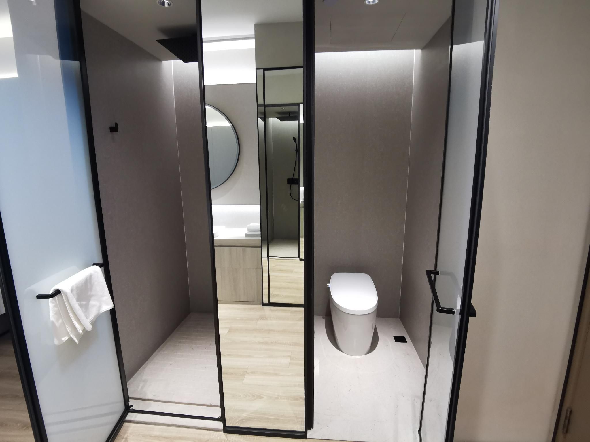 Grand Premier Room Queen