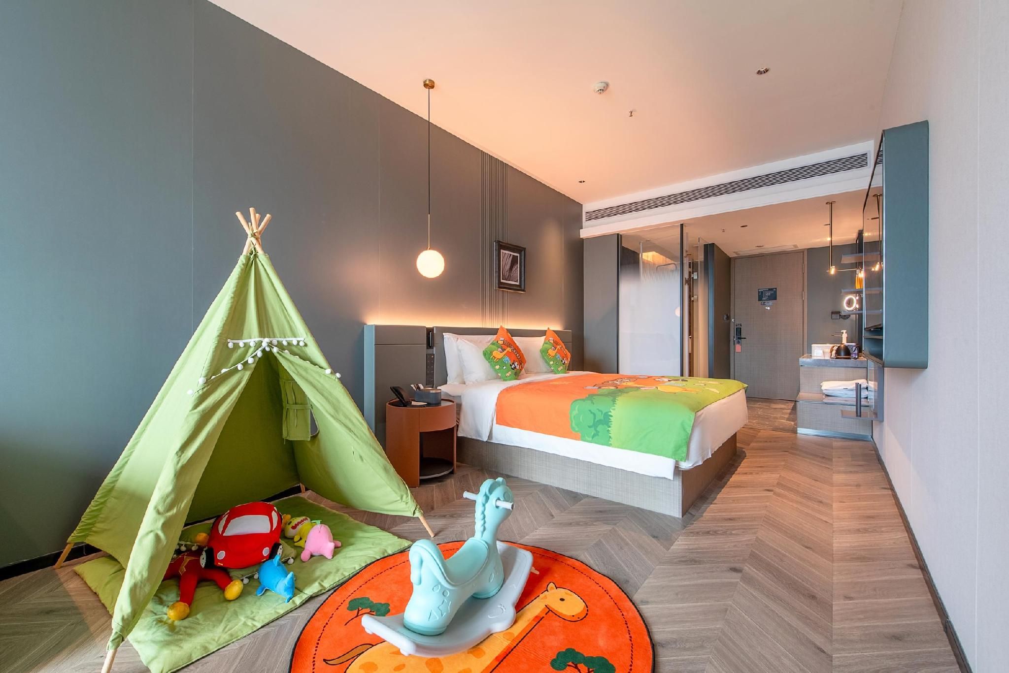 Atour - JIMU Family Bonding Suite