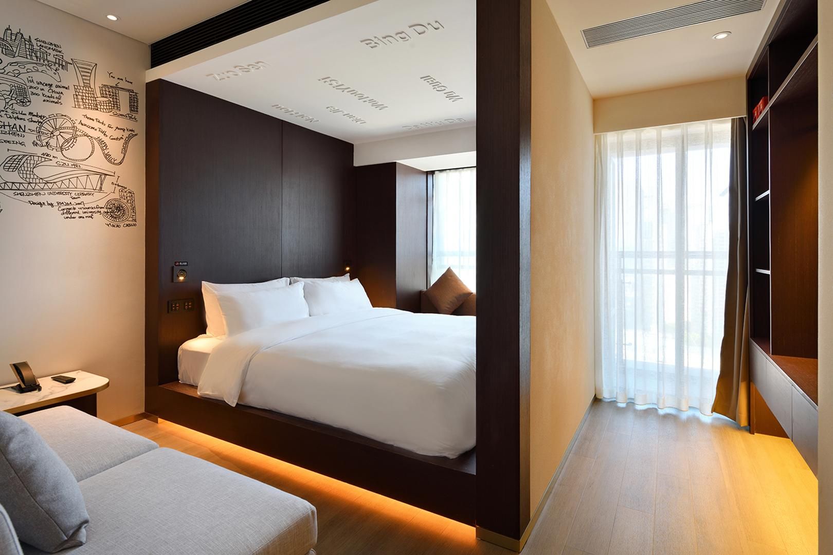 Huazhu - Huange Bed Room