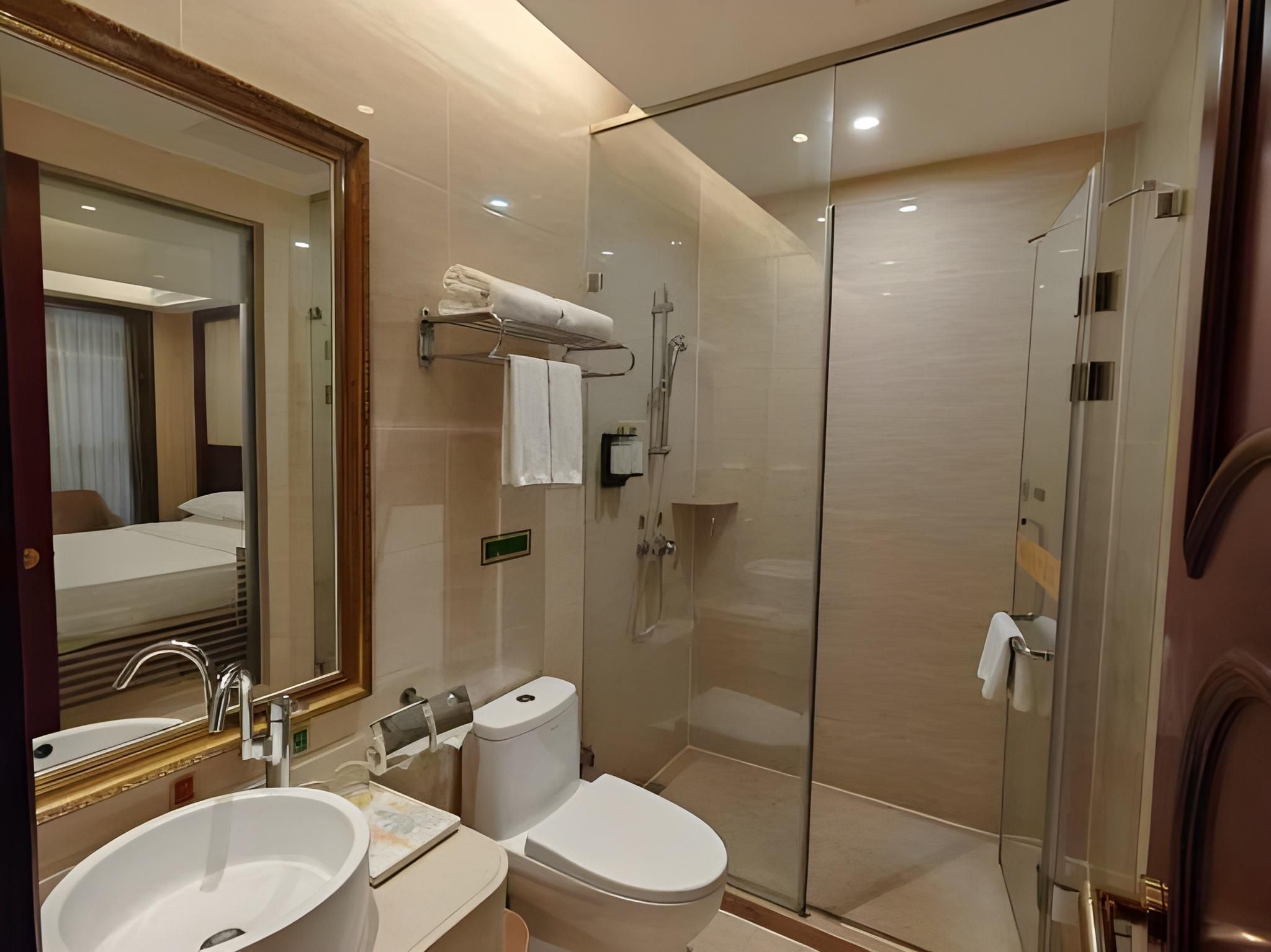 Vienna Hotel Shenzhen Nanshan Longzhu Branch WH - Standard Room 3
