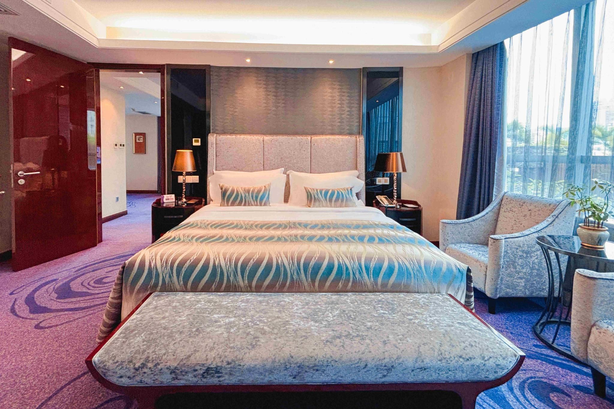 Emerald Suite