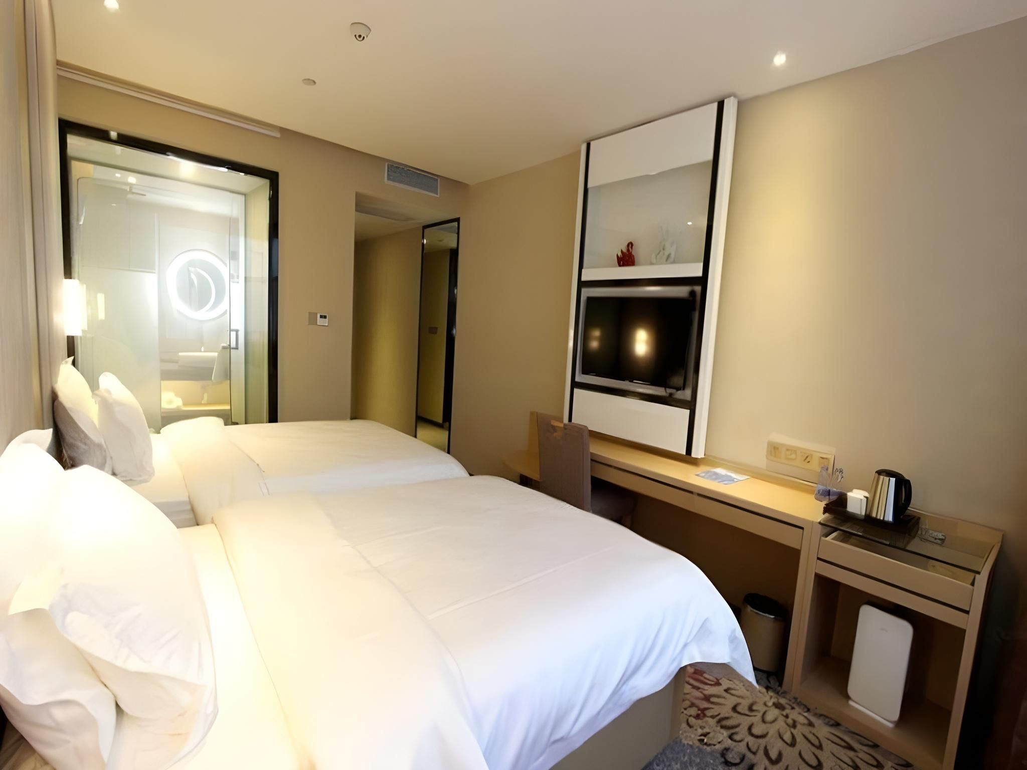 Twin Deluxe Room