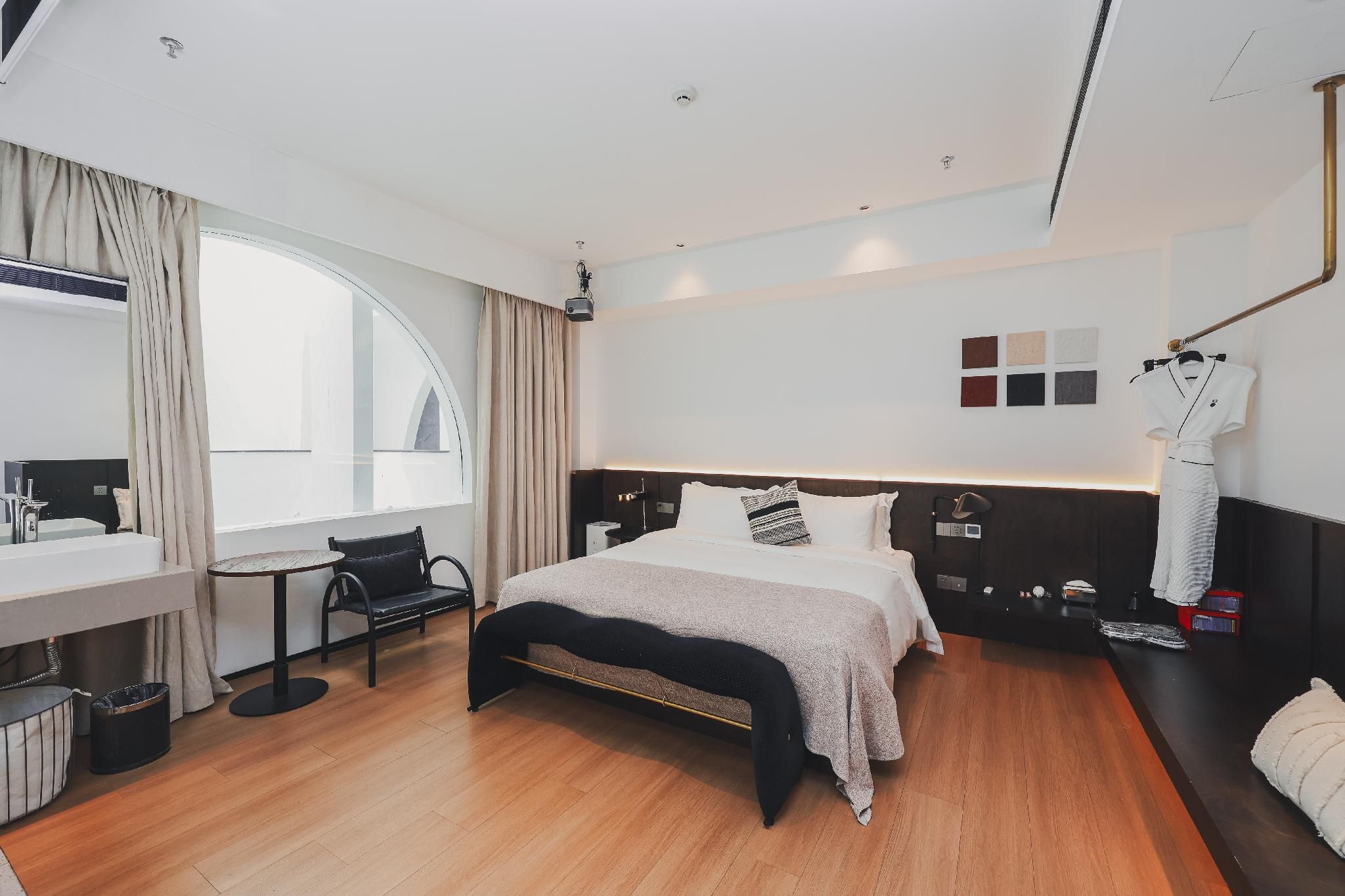 Terrance Suite