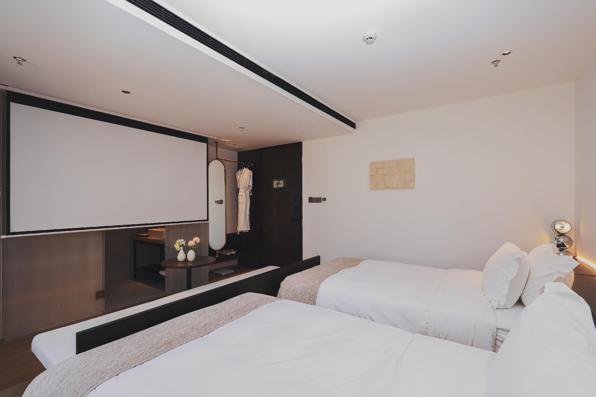 Family Tatami Room with 2 Single Beds