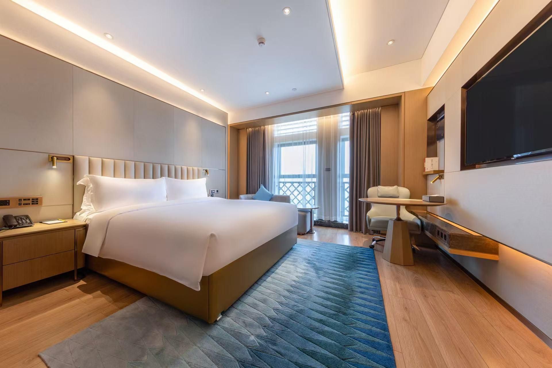 Executive room, Guest room, 1 Queen