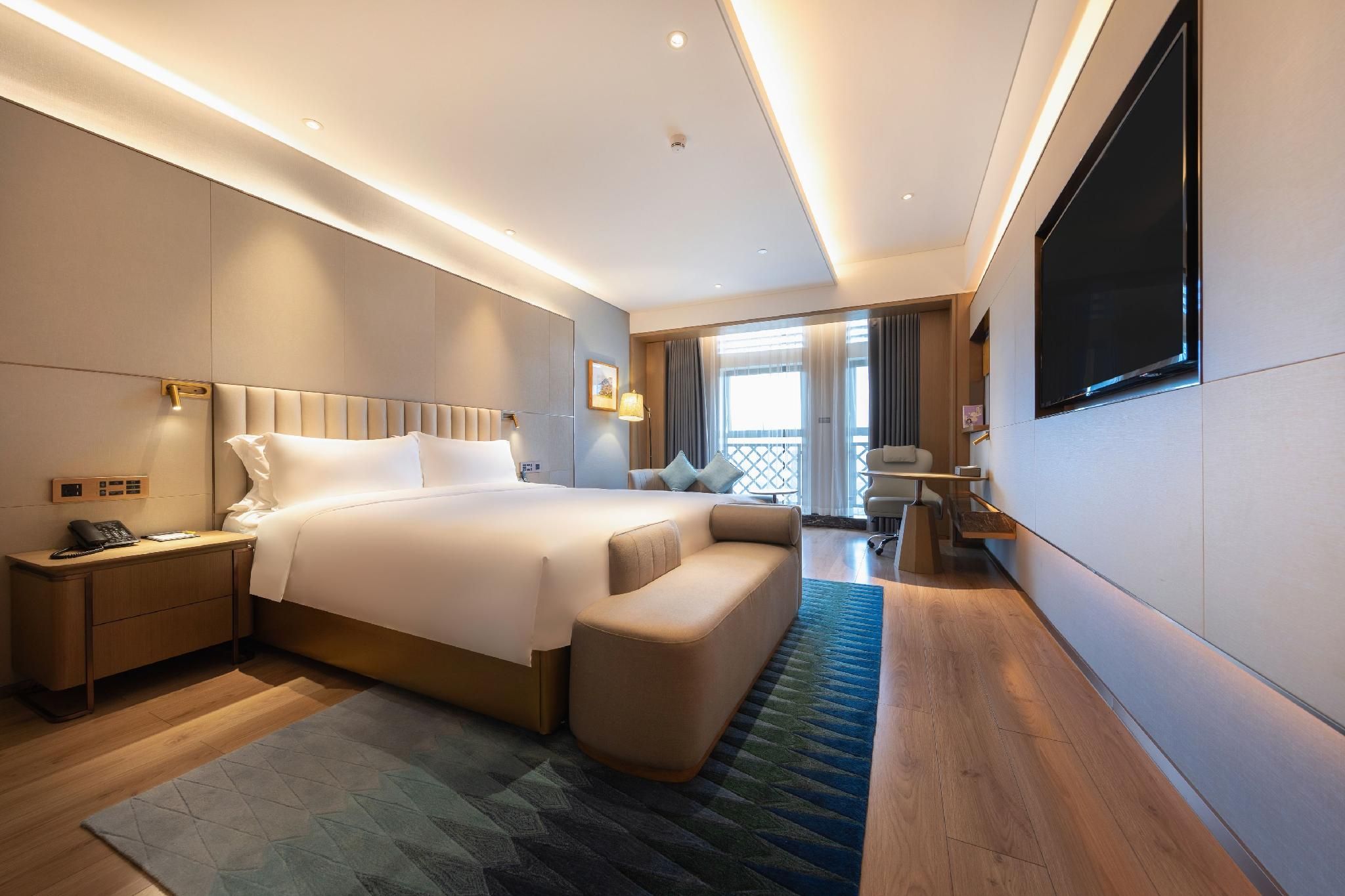 Jimu Double Room with Bathtub
