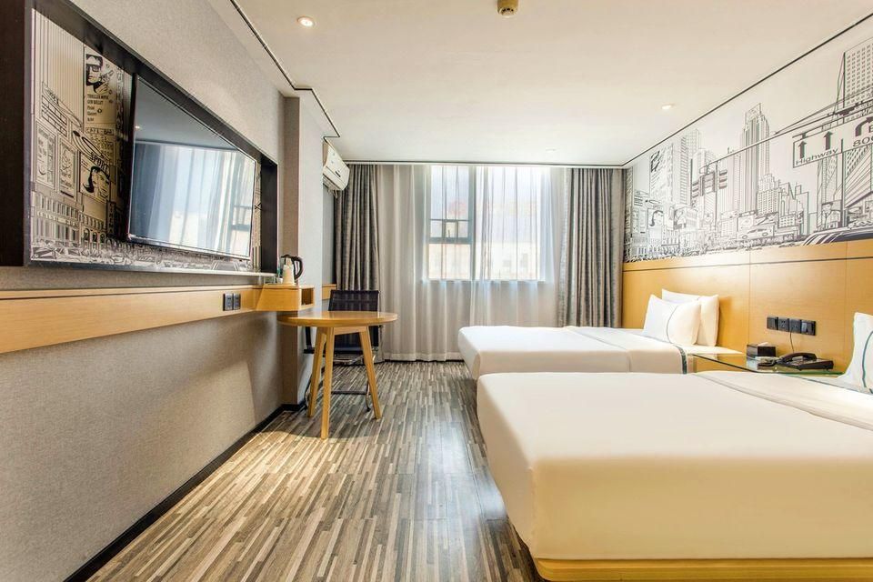 Business Twin Room