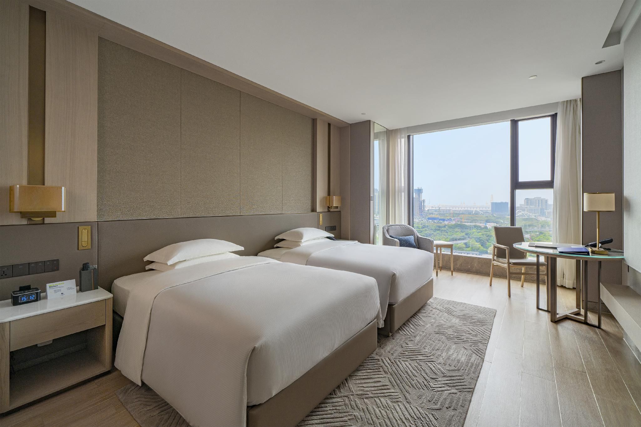 Twin Guest Room - City View