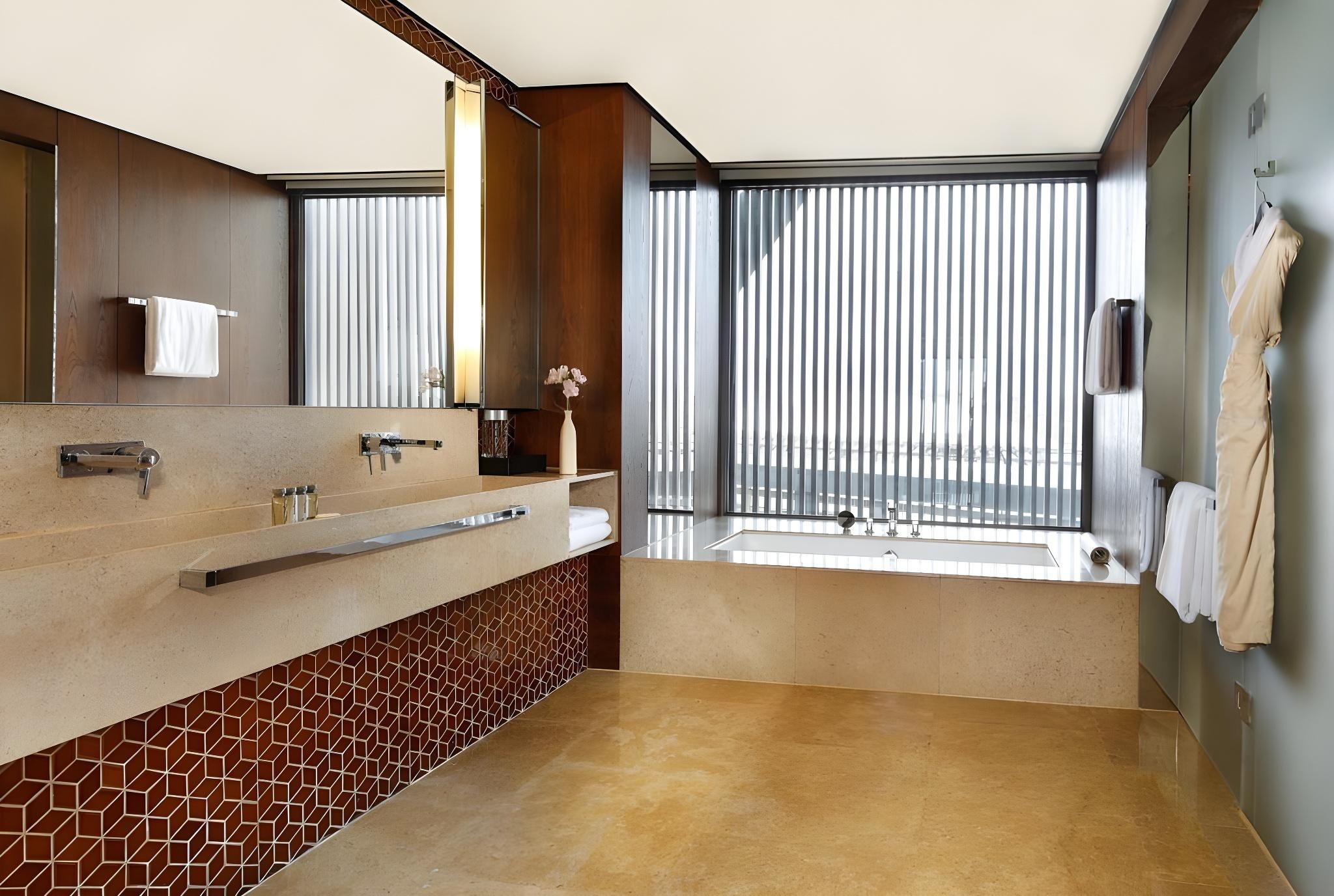 Grand Suite with Balcony