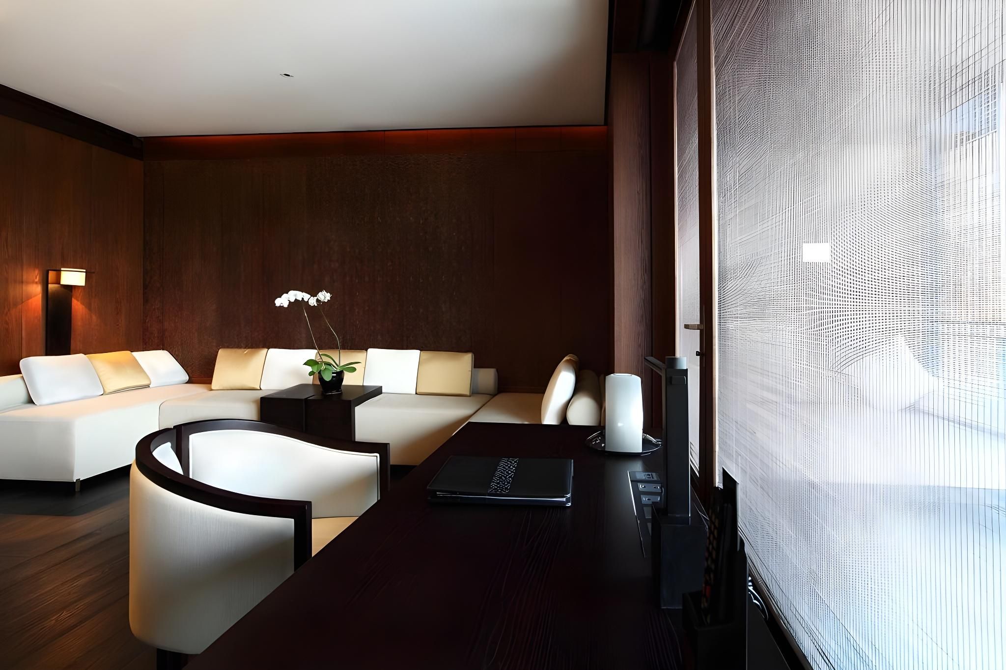 Premium Suite
