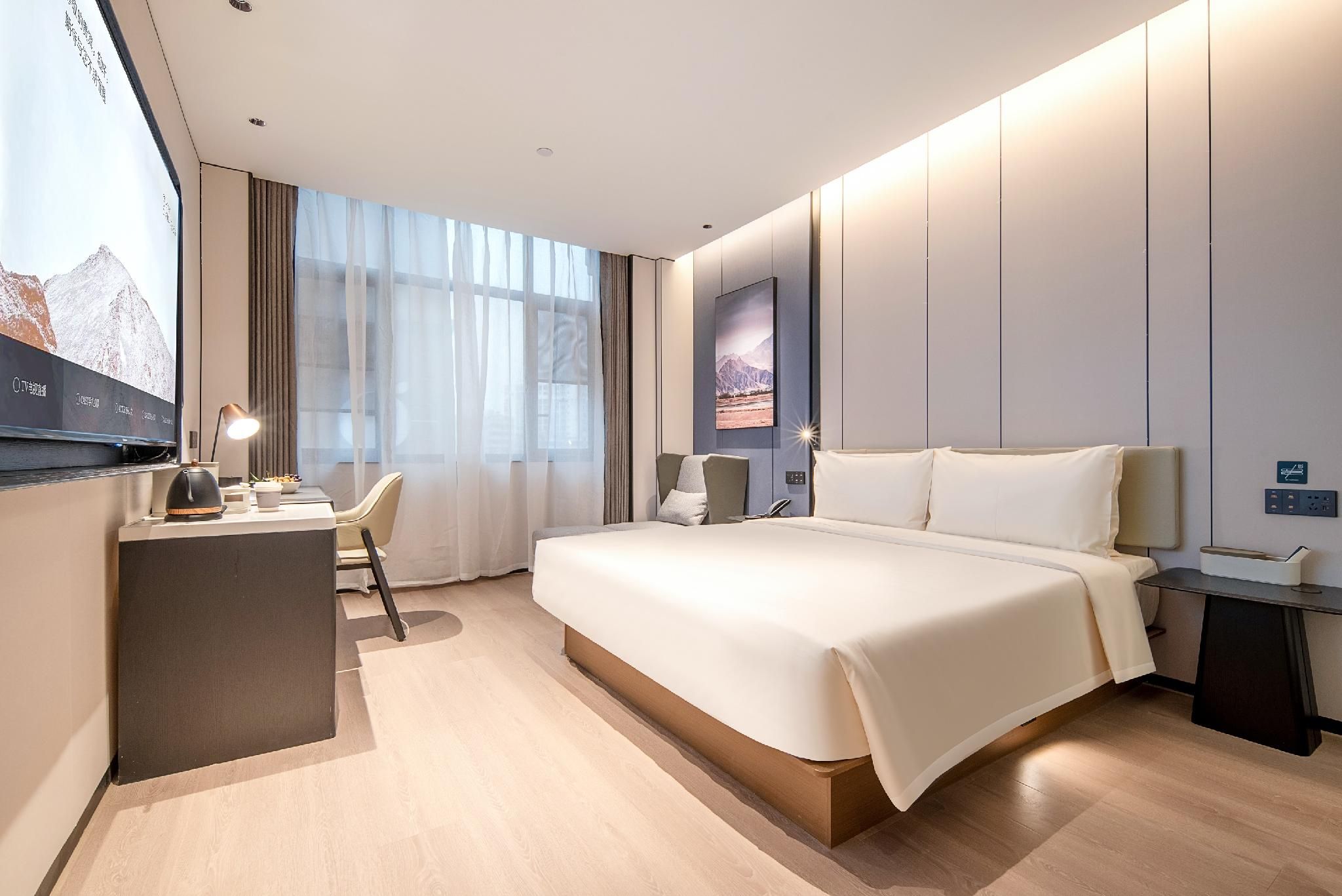 Executive room, Guest room, 1 Queen