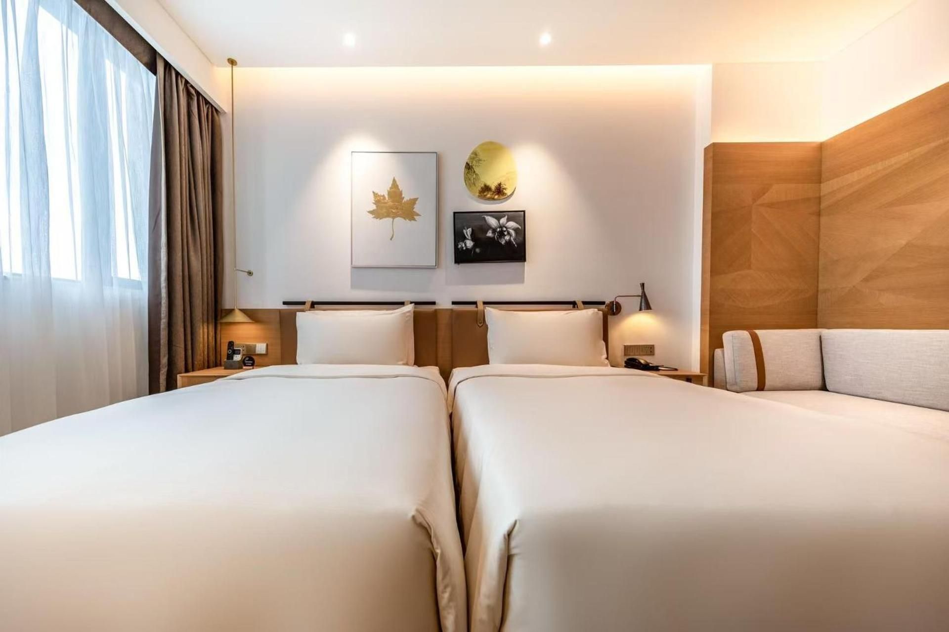 Atour - JIMU Twin Room with City View