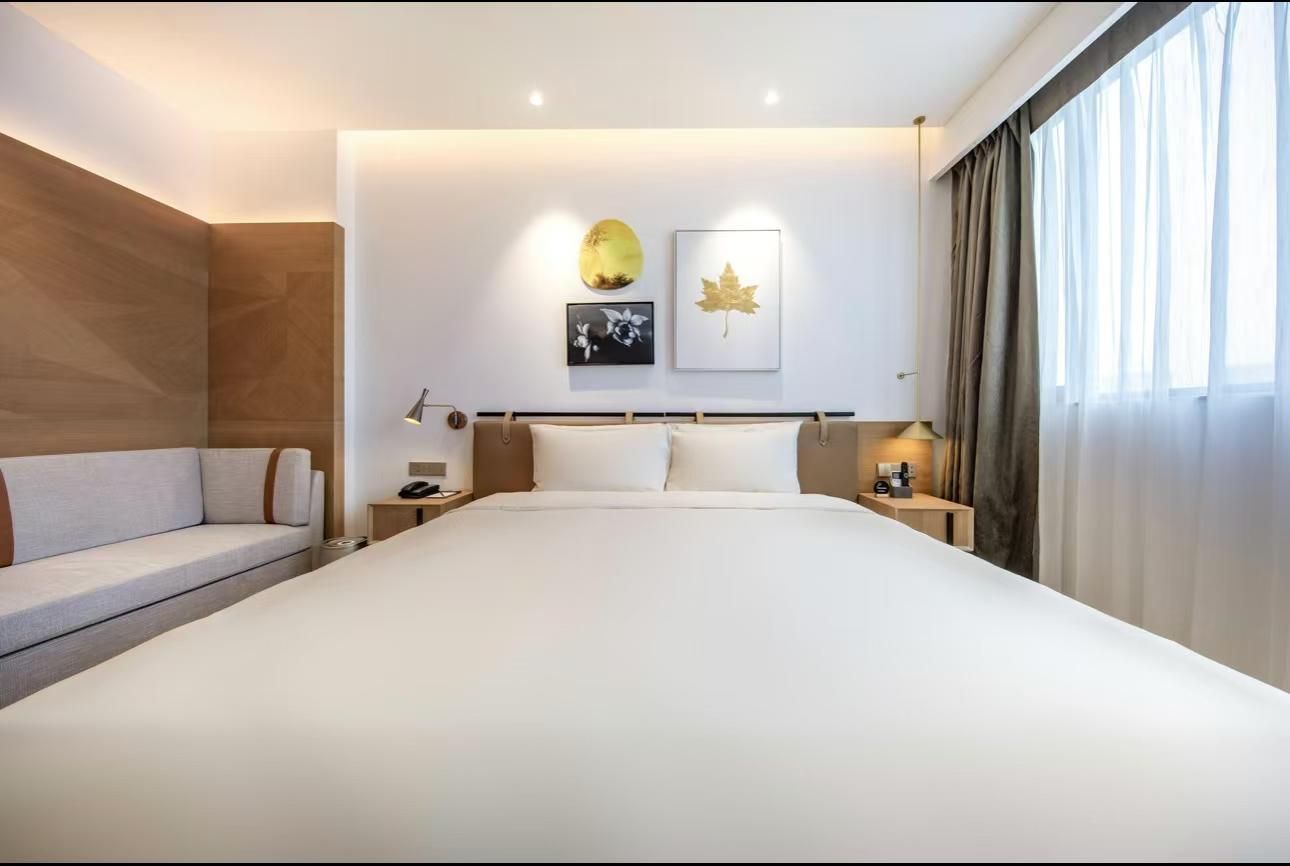 Atour Hotel Shenzhen Nanshan Vanke Yuncheng Atour - JIMU Queen Room with City View 2