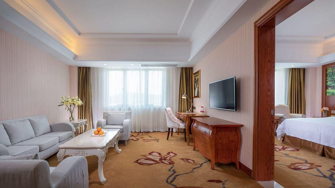 Business Suite