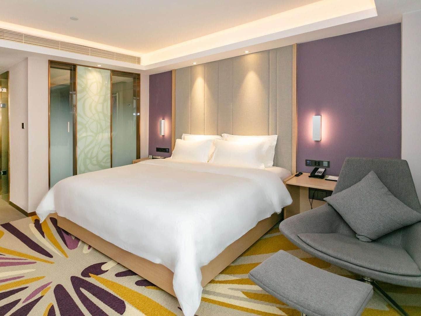 WH - 1 Bed Room with View