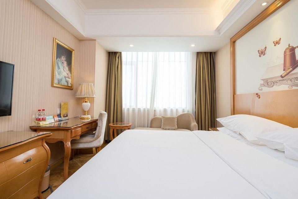 WH - Superior Bed Room