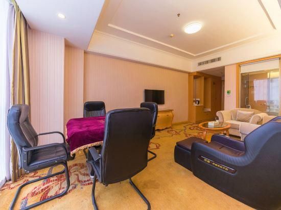 Business Suite