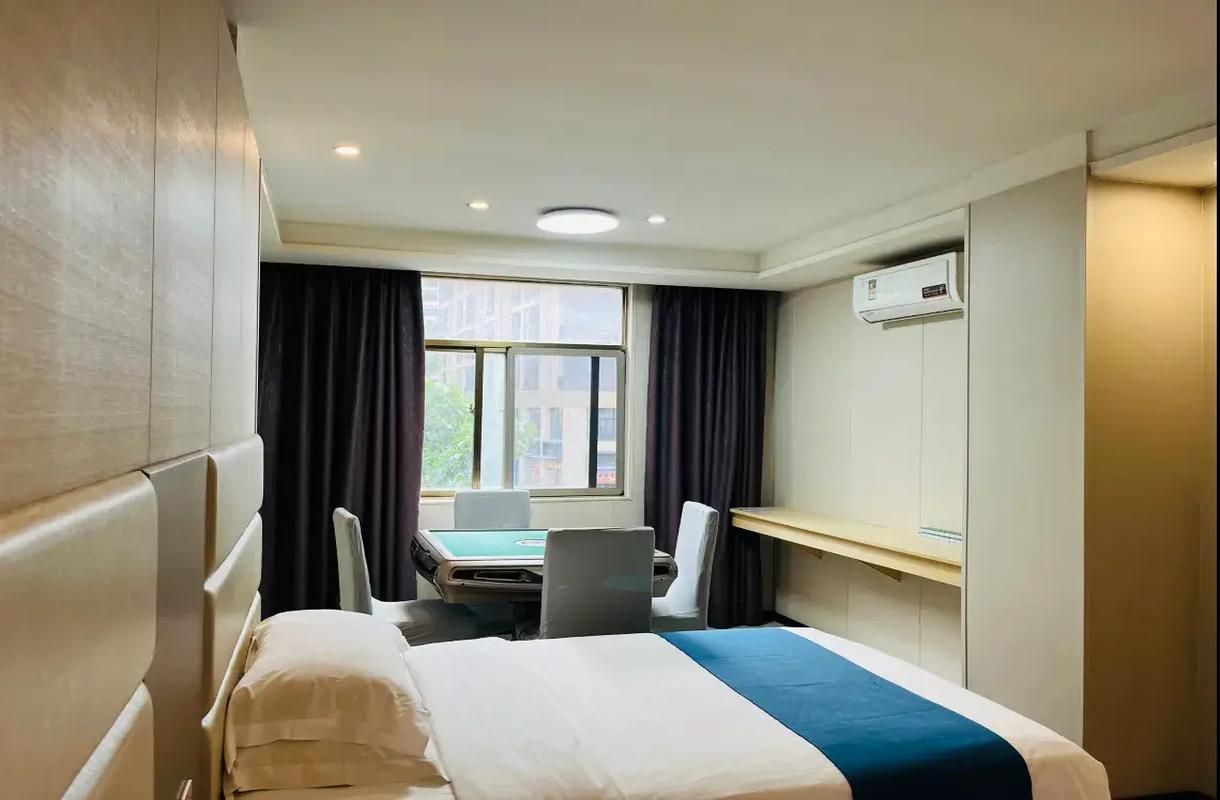 Mahjong E-Sports Quadruple Room
