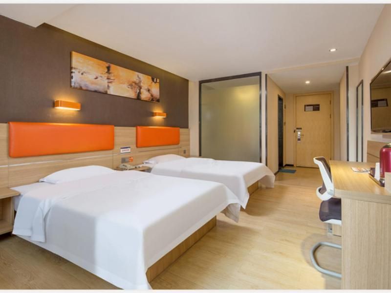 Premium Deluxe Twin Room
