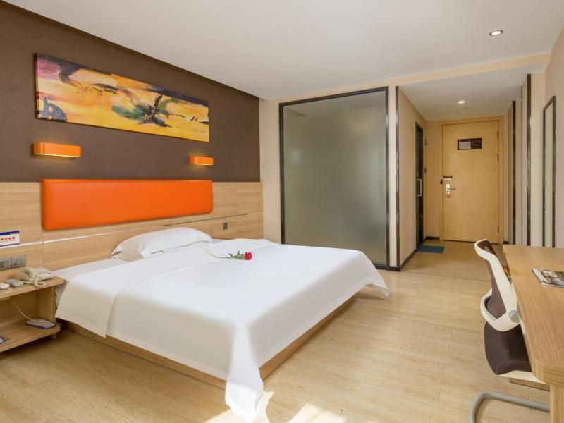 Superior Queen Room
