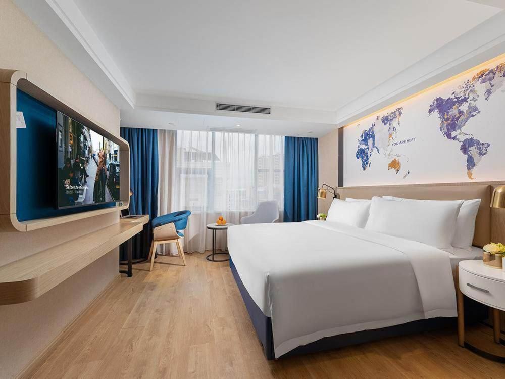 WH -Light Enjoyment Bed Room