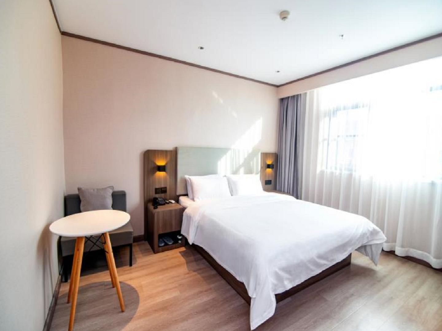 SHUYA Superior Queen Room