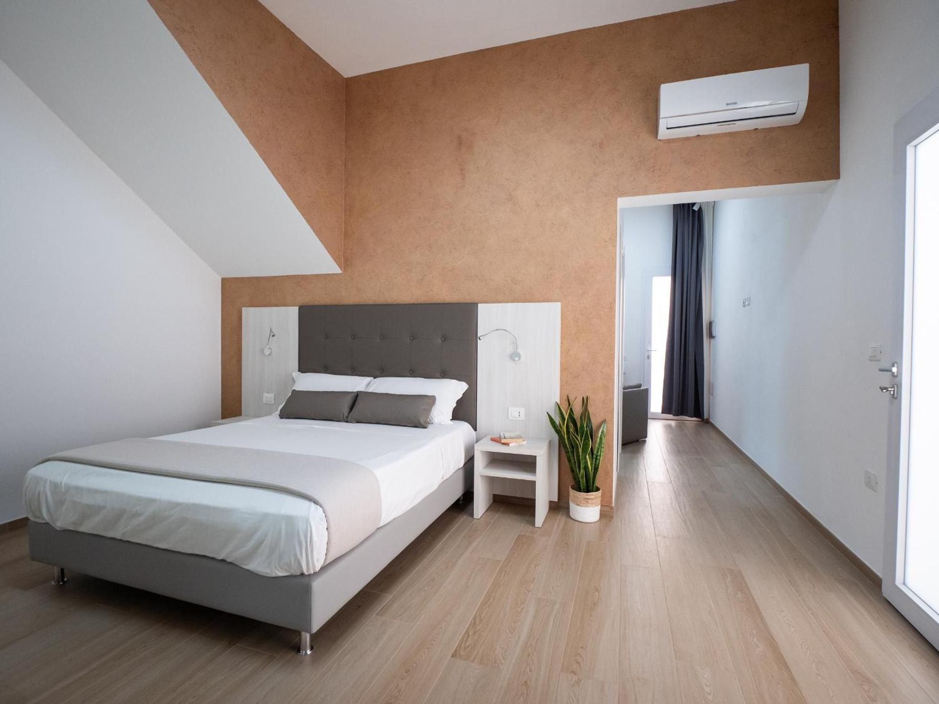 Quadruple Room with Private Bathroom