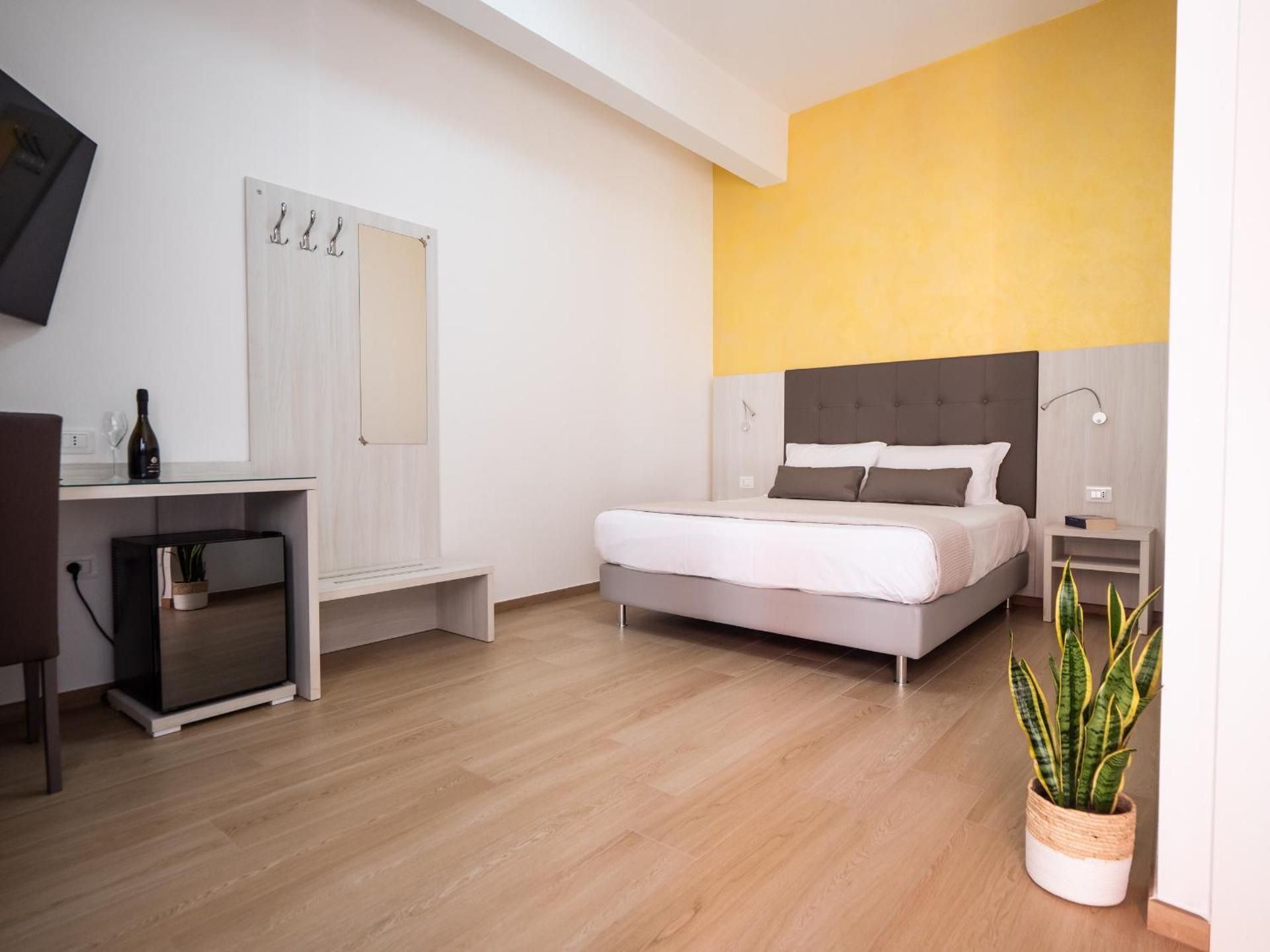 Large Double Room