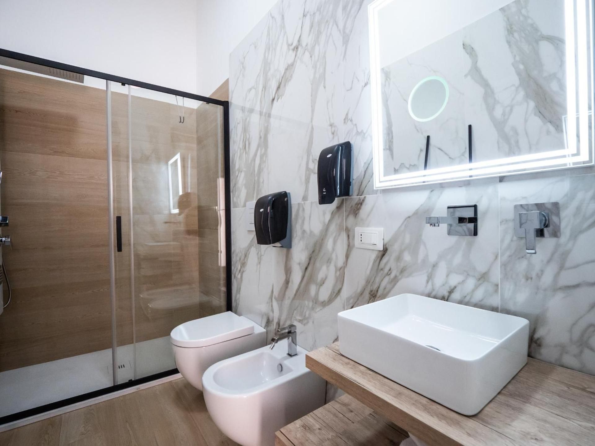 Large Double Room