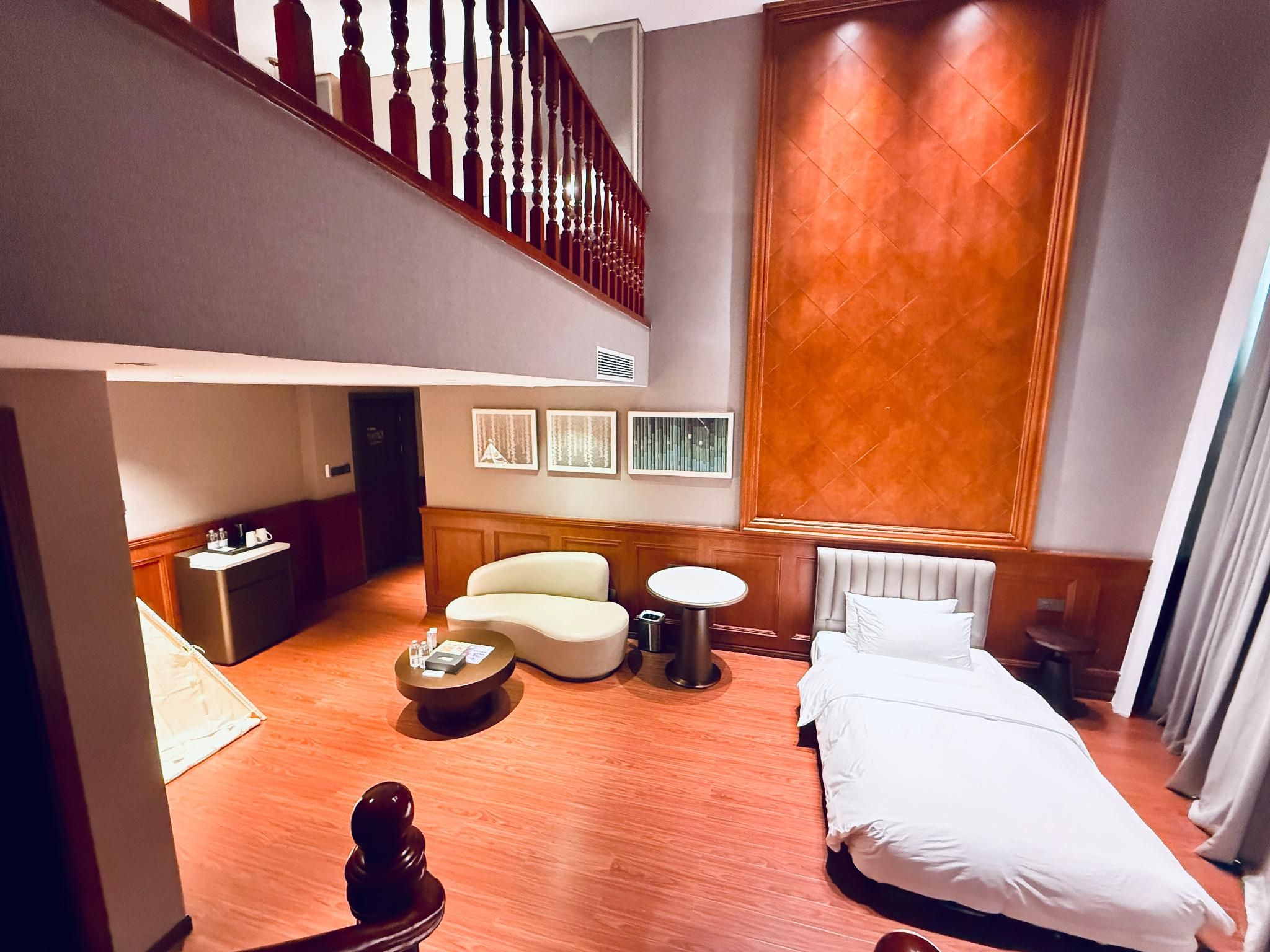 Duplex Parent-child Suite