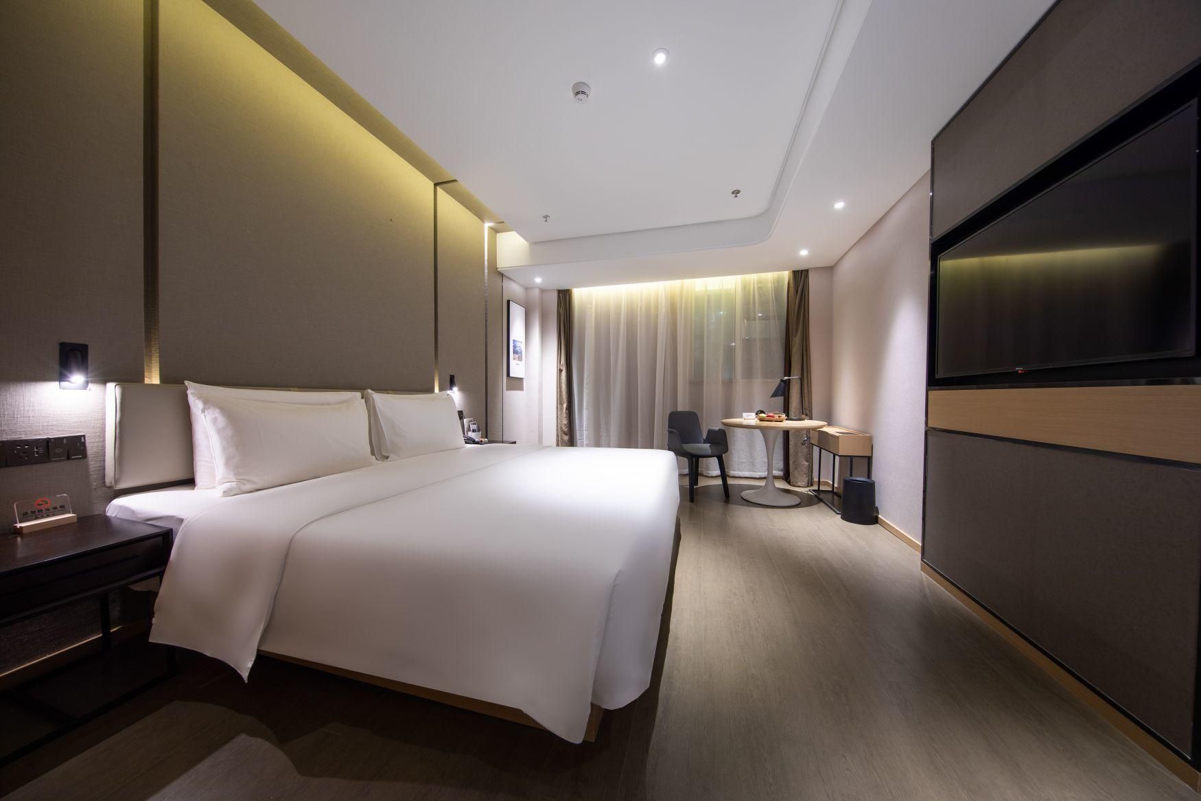 Executive room, Guest room, 1 Queen