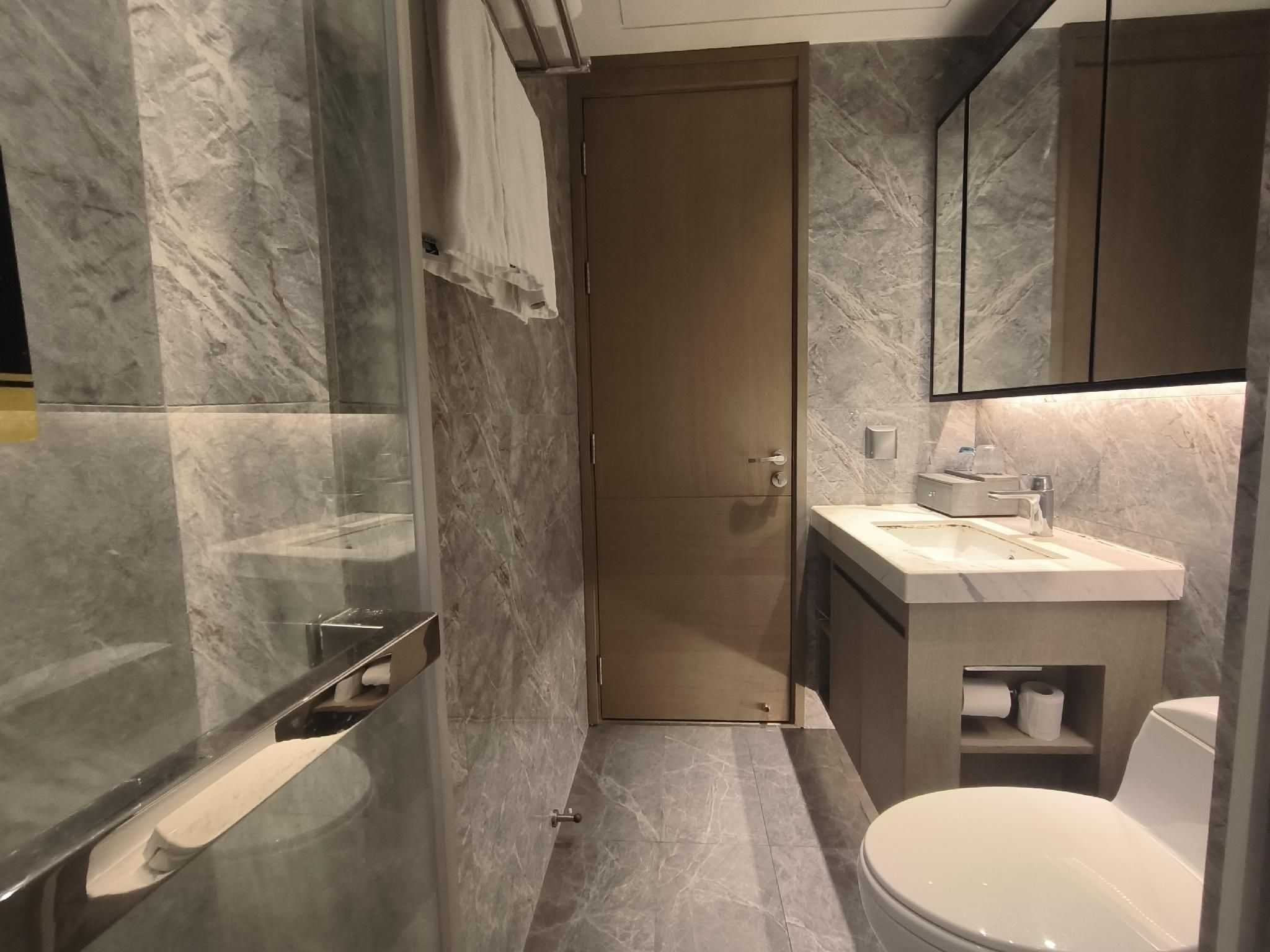 One Bedroom Suite