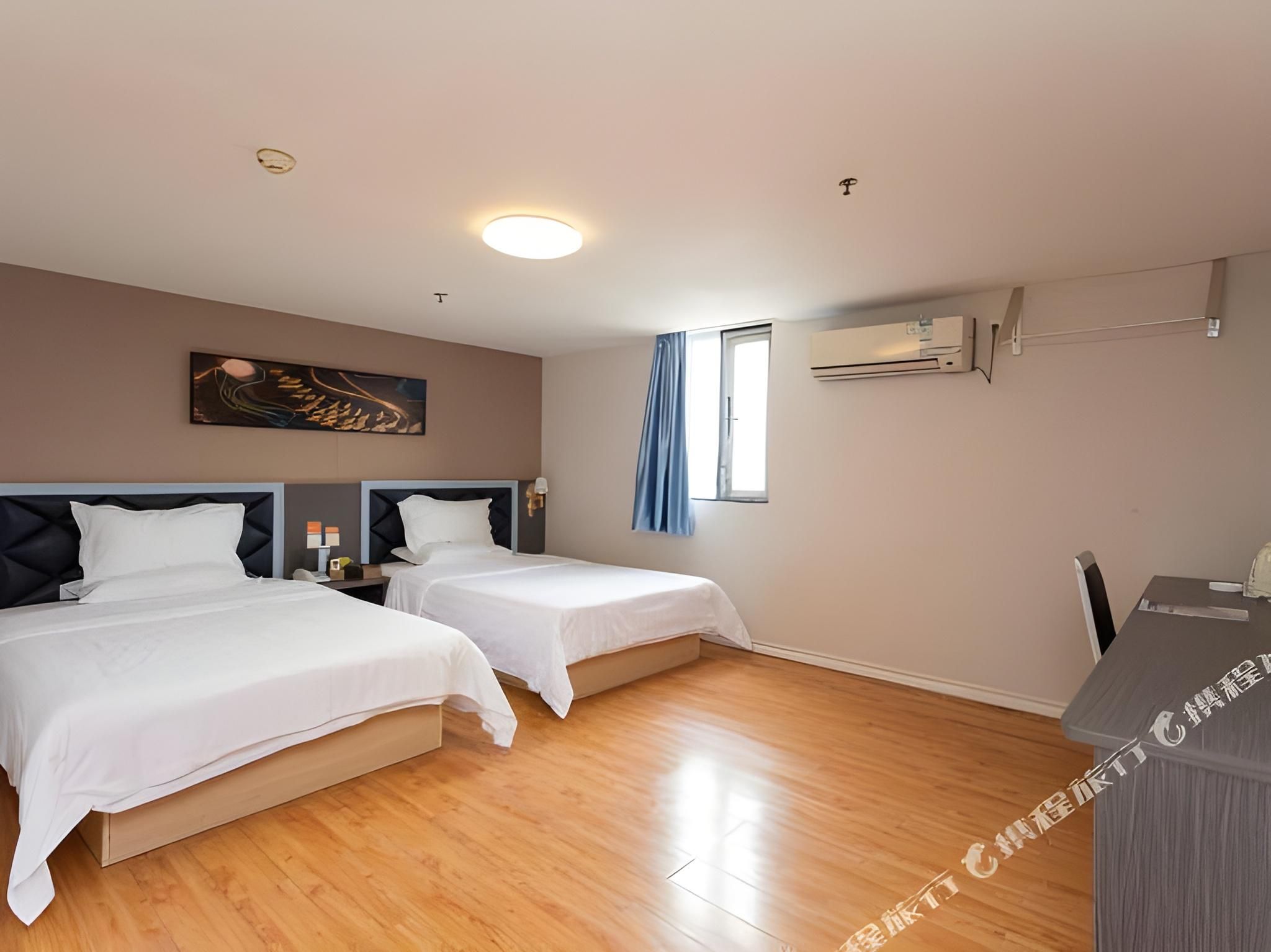 Select Bed Room