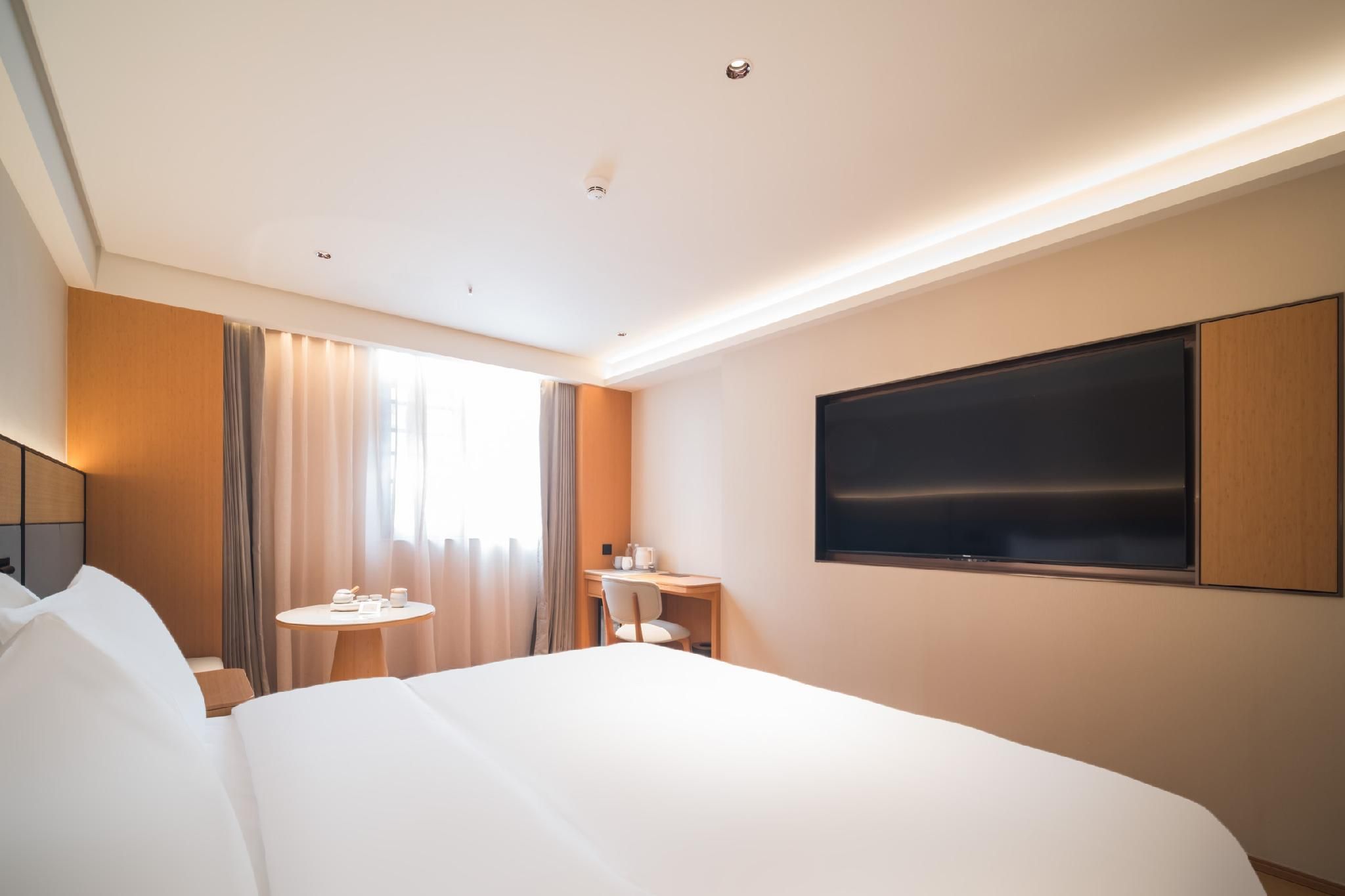 Huazhu - Superior BedRoom