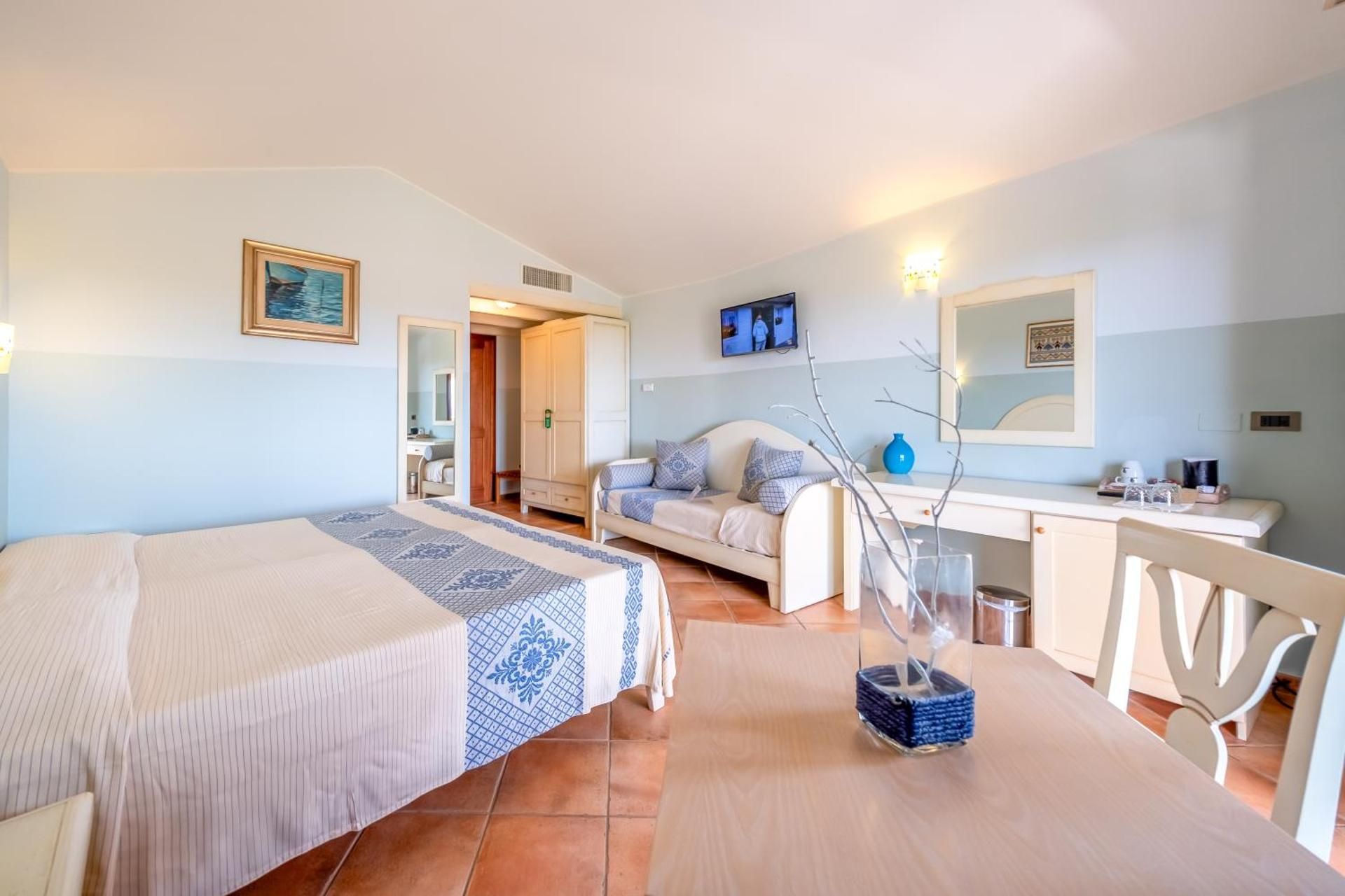 Superior Triple Room with Sea View