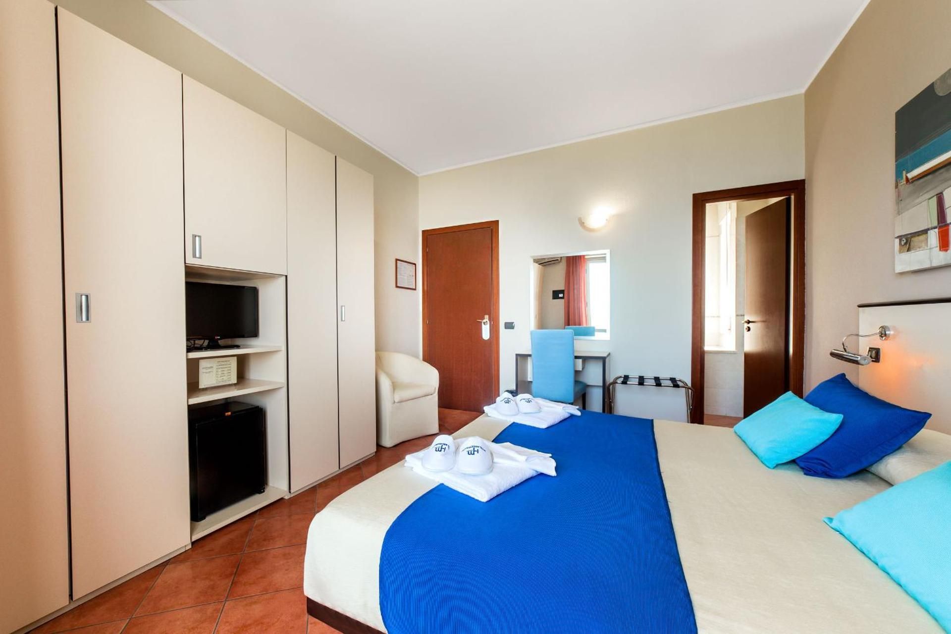 Superior Triple Room with Sea View