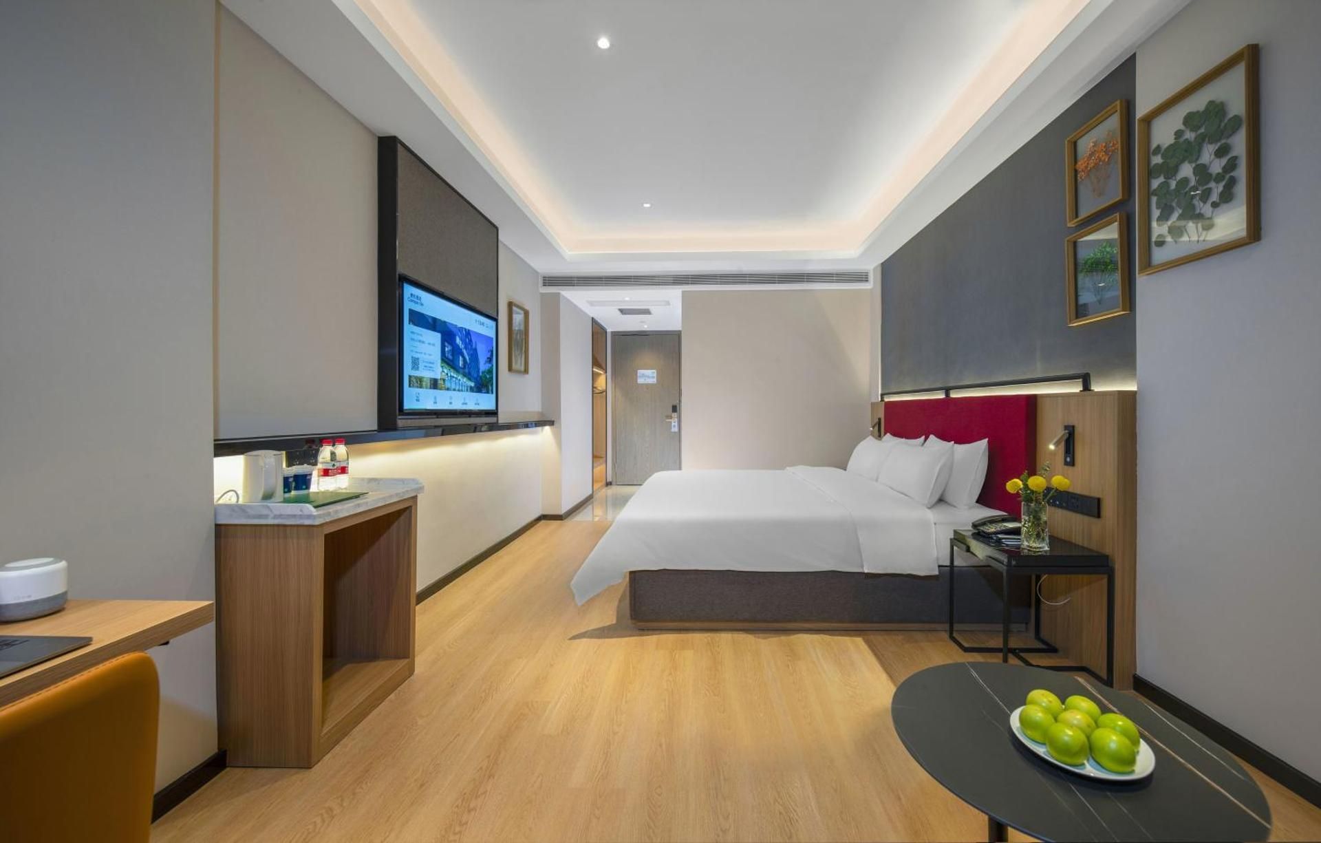 WH - Deluxe Room Twin
