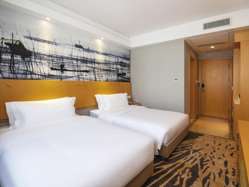 Twin Deluxe Room