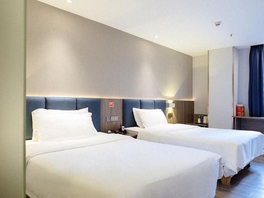 Featured Twin Room