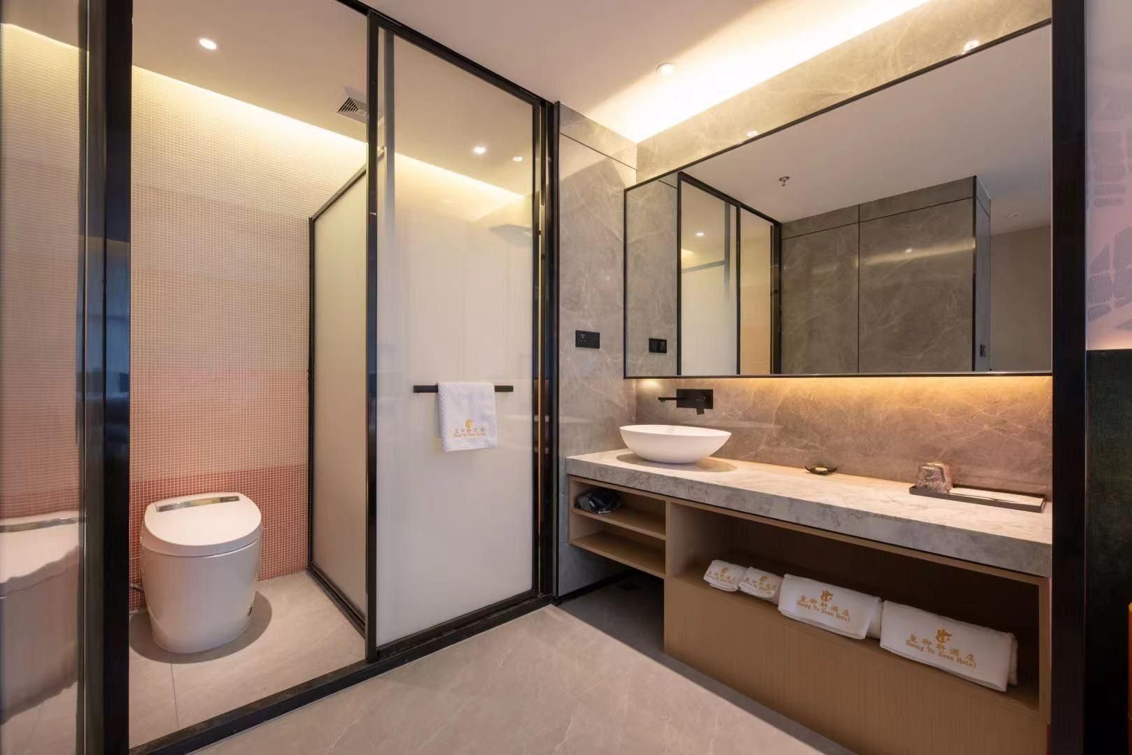 Big Room