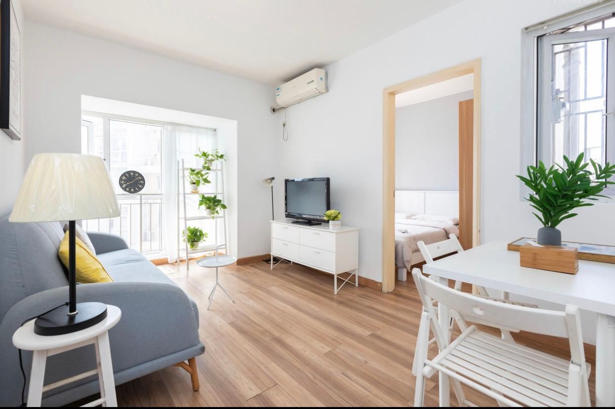 Two-Bedroom One Bathroom Sky High Apartment