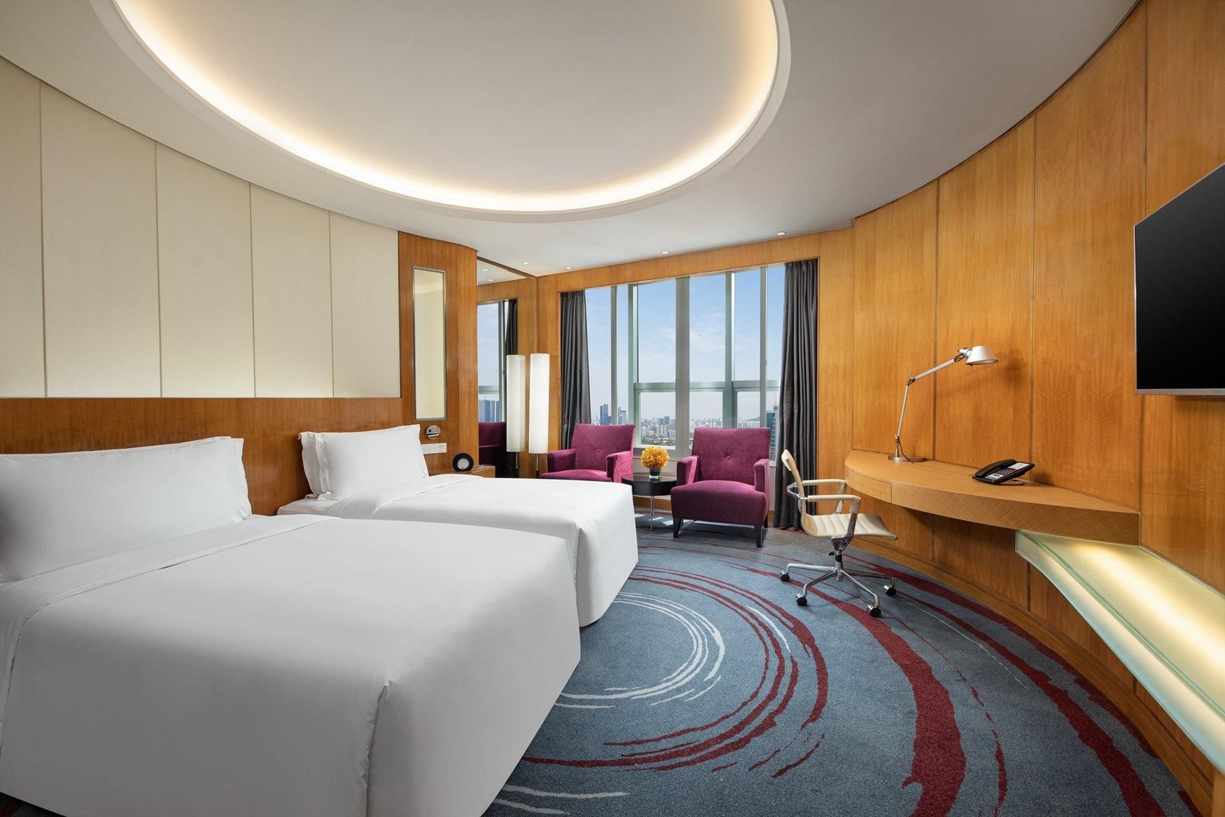 2 Twin Premium City View Lounge Accessible