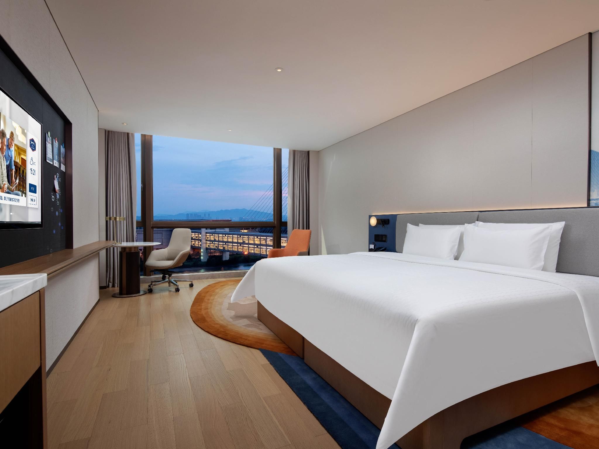 Deluxe Business Room