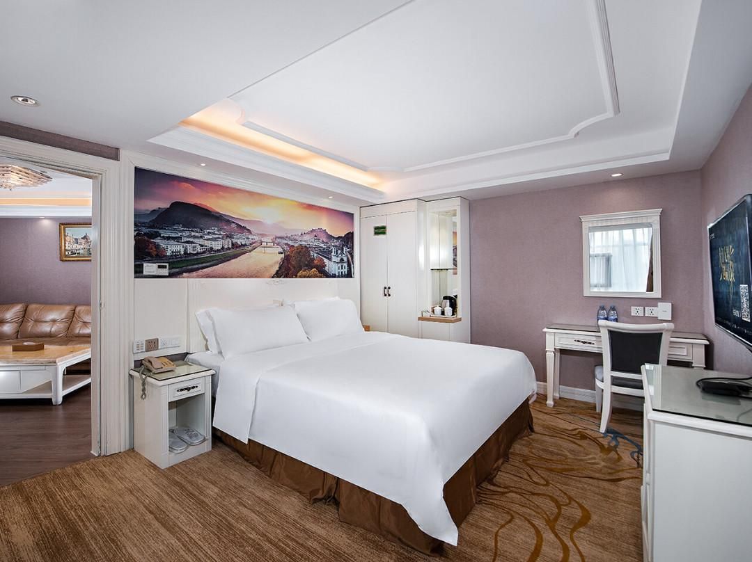 Business Suite